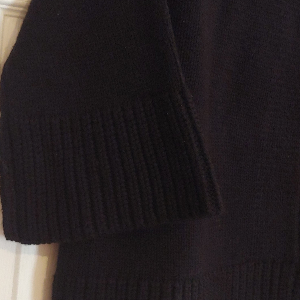 Sweater - Picture 3 of 3